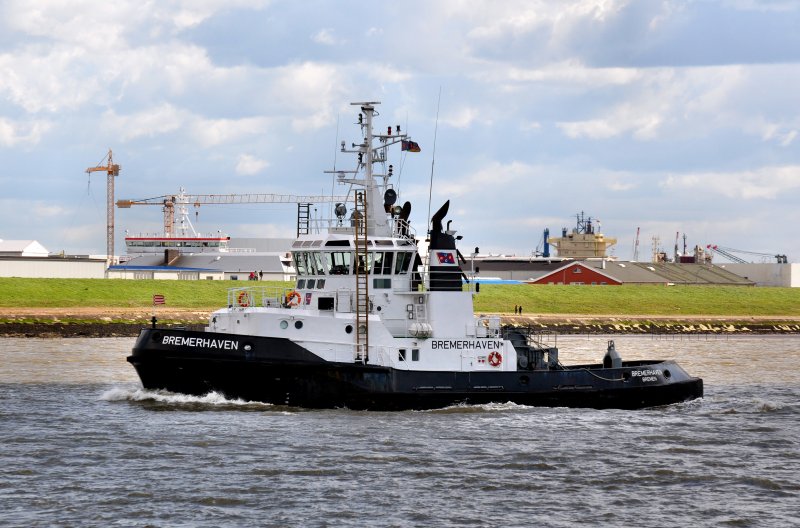 Der Schlepper  Bremerhaven  am 13.09.09 auf der Weser bei Bremerhaven.