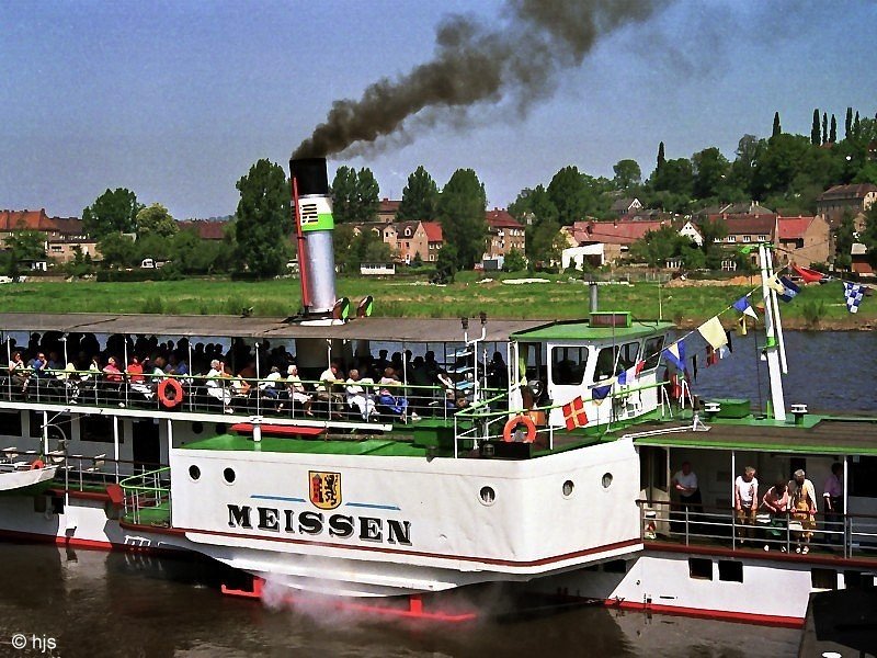Detailansicht vom Raddampfer  Meissen  (16. Mai 1992)