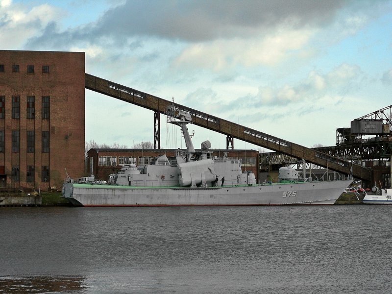 die 575  Hans Beimler  ist ein Schnellboot vom Typ Tarantul I / R Projekt 1241 der Volksmarine in Peenemnde 2008