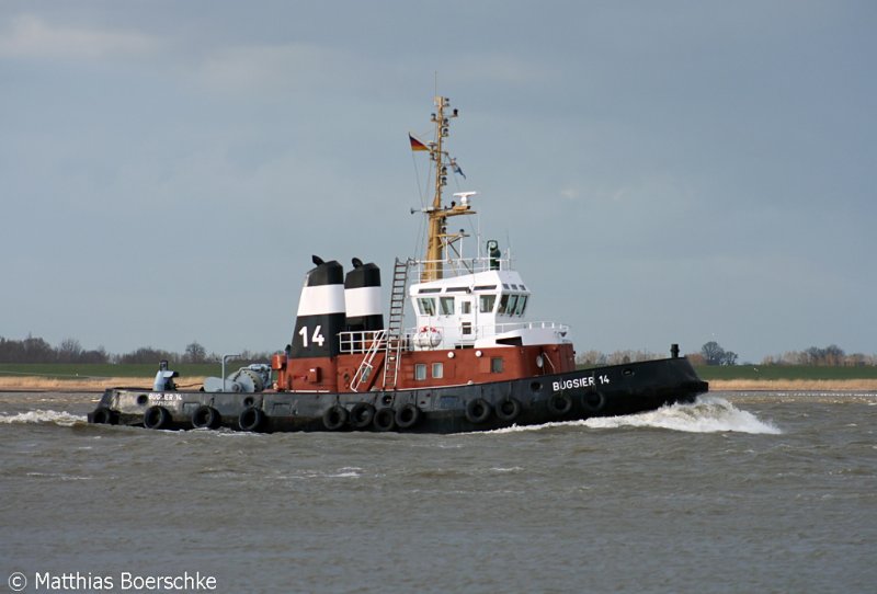 Die Bugsier 14 auf der Elbe bei Lhe-Sand am 11.04.06.