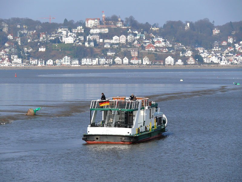 Die Fhre ALTONA von Cranz nach Blankenese; Hamburg, 04.03.2009
