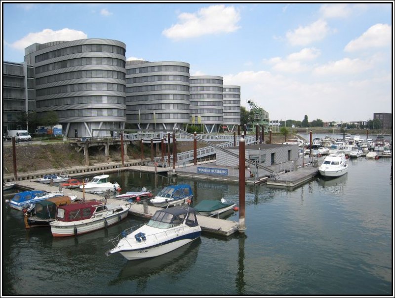 Die Marina im Duisburger Innenhafen. (04.08.2007)