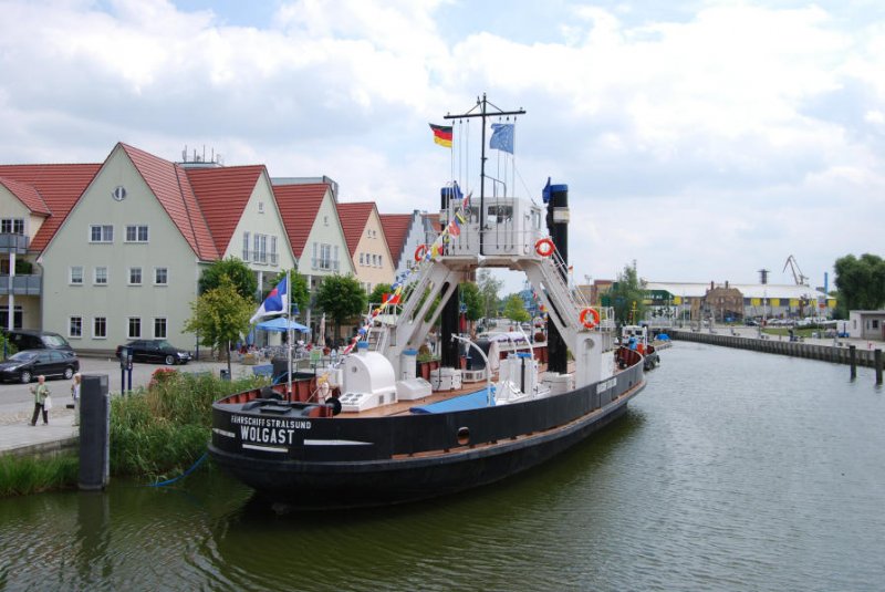 Die Wolgaster Eisenbahnfhre liegt jetzt im Hafen, 10.07.08