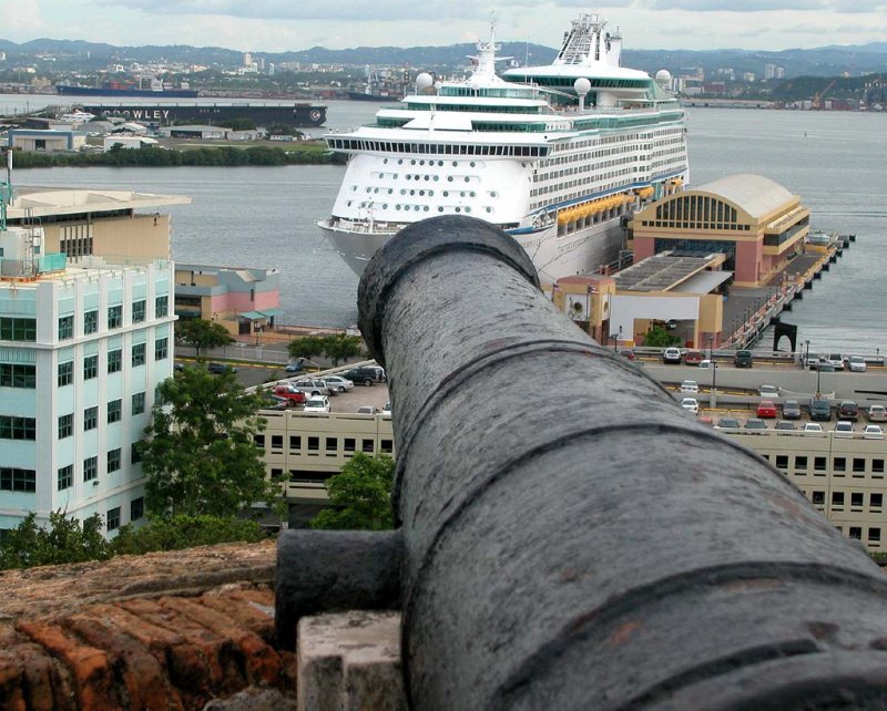 Explorer of the Seas
Aufnahme v. 19.10.04
San Juan, Puerto Rico