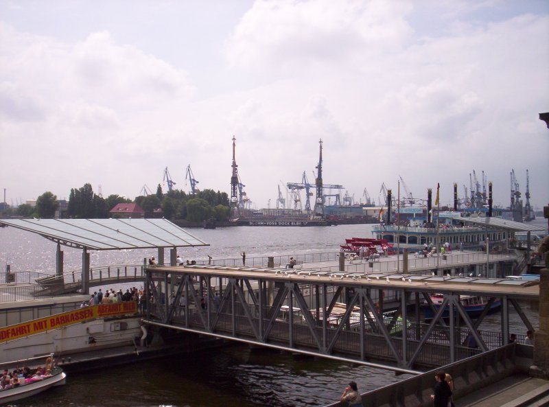 Hamburg - Landungsbrcken Sommer 2006