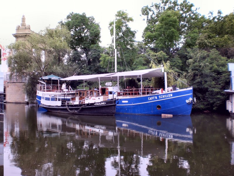 Idylle auf dem Landwehrkanal Berlin, Juli 2007 bei trben Wetter