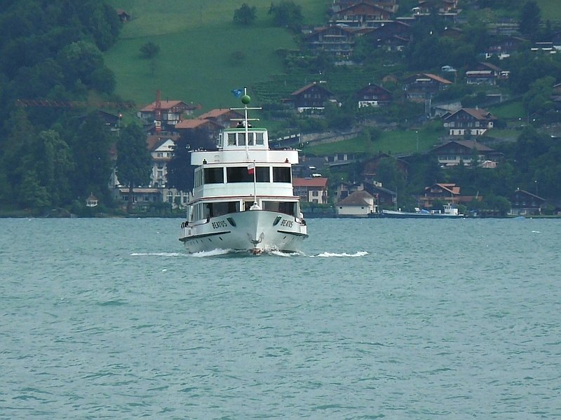 Motorschiff  Beatus  fotografiert am 29.07.08 auf dem Thuner See. (Hans)
