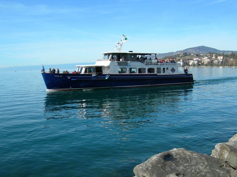 Motorschiff  Morges  der CGN auf der Rundfahrt Vevey - Montreux - Bouveret - Vevey am 04.03.2007 bei Montreux