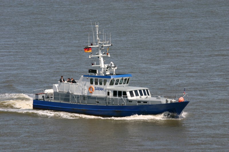 Motoryacht SARAH, schaut aus wie ein ehemaliges WSP-Boot