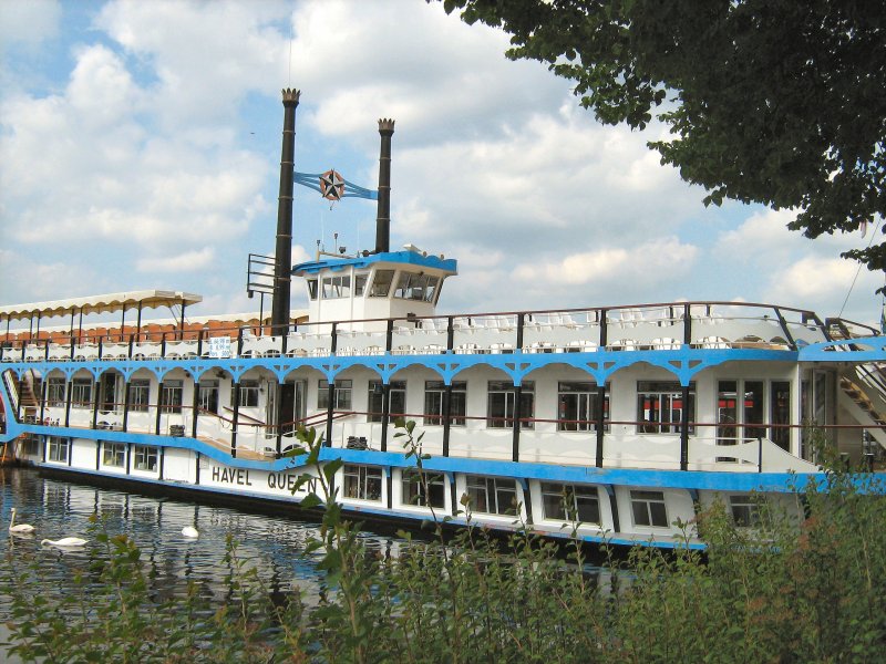 MS Havelqueen an der Anlegstelle am tegler See, Sommer 2007