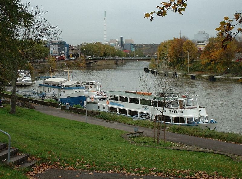 MS  Lichtenstein  im Oktober 2002 an der Anlegestelle fr Passagierschiffe in Stuttgart - Bad Cannstadt.