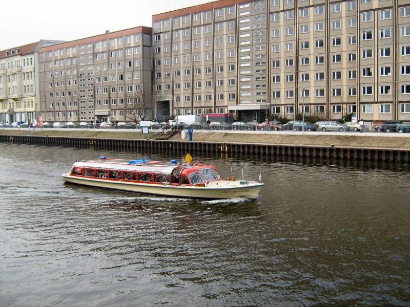 MS PRINS BERNHARD auf der Spree, Touristenfahrt im Februar 2008