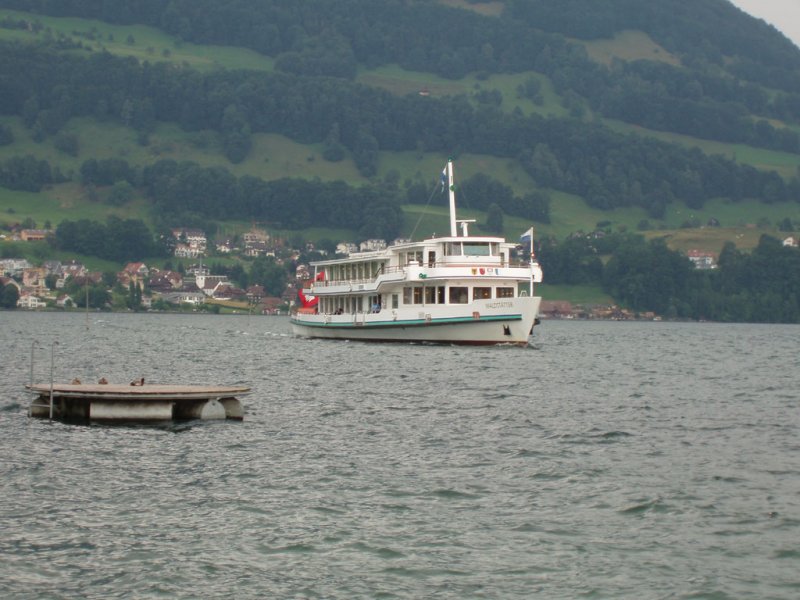 MS Waldsttter auf Kssnachter Seerundfahrt