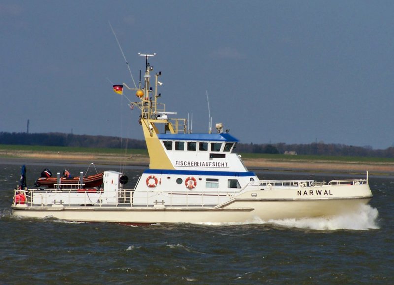  NARWAL  1998 wurde das Fischereiaufsichtsboot in Dienst gestellt. Es handelt sich hierbei um in Spezialschiff das auf den Deta-Rumpf des Rettungskreuzer Typ Rudolf Meyer gebaut wurde.Das Schiff liegt in Cuxhaven. Mit zwei MTU- Diesel mit 1680 kW erreicht das Schiff ein Geschwindigkeit von 21 kn. Einsatzgebiet ist die Deutsche Bucht, hier werden die einzelnen Fischereifahrzeuge ber prft auf Fanggenehmigung, Maschengre und Fangquoten.