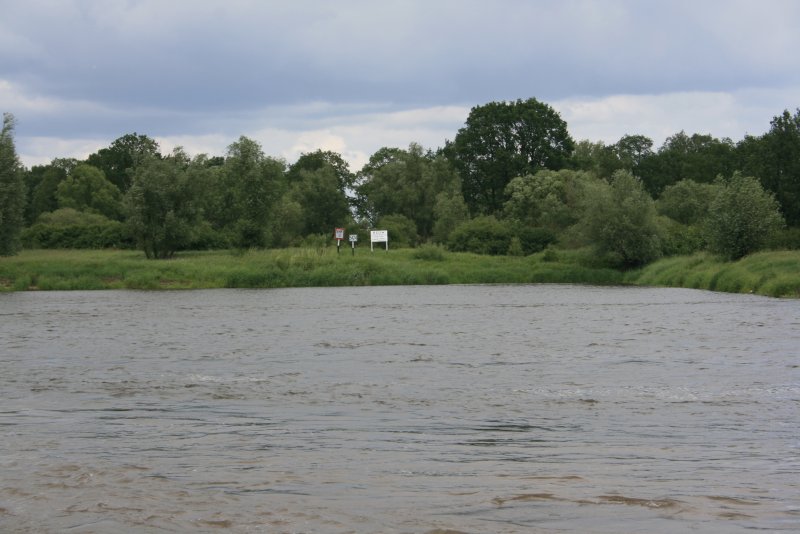 Neissemnde, Ortsteil Ratzdorf, polnisches Oderufer,  04.06.09