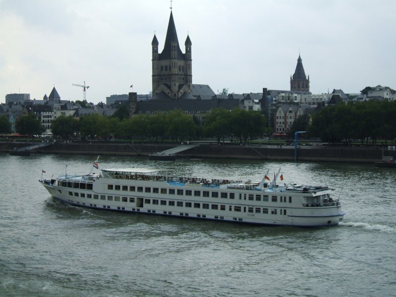 Personenschiff  Amsterdam  in Kln Rhein - aufwrts.(01.09.2007)