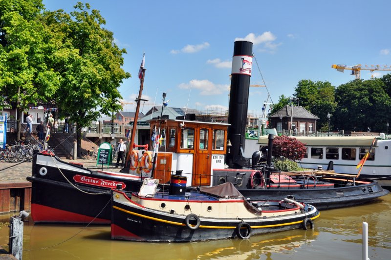 Schlepper  Bertus Freede  im Museumshafen in Leer. Lg.16,28 m - Br.
5,08 m - Tfg. 2,20 m - 276 PS. Wurde 1924 als Dampfschlepper  Orion  in Hamburg gebaut.