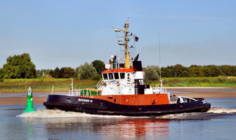 Schlepper  Bugsier 19  am 23.08.09 auf der Weser. Lg. 30,60m - Br. 11m - Tg. 3m  - Pfahlzug 51 t -Bj. 1997 Heimathafen Hamburg