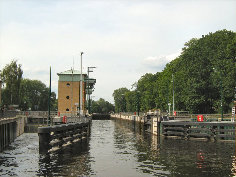 Schleuse Spandau, Einfahrt aus Richtung Spandau, Sommer 2007