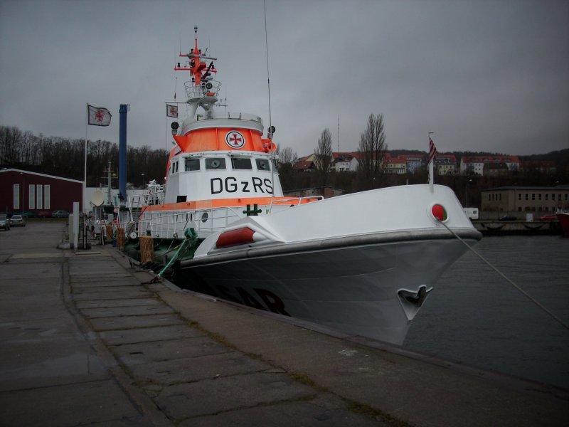 Seenotkreutzer  Wilhem Kaisen  am 10.Mrz 2009 im Stadthafen von Sassnitz