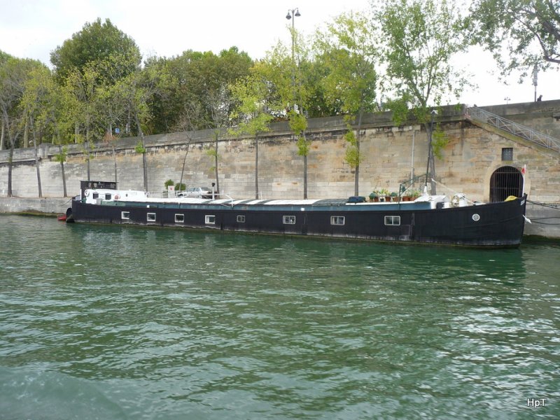 Seine Paris - MS STERITA ( Hausboot ) in Paris am 16.10.2009