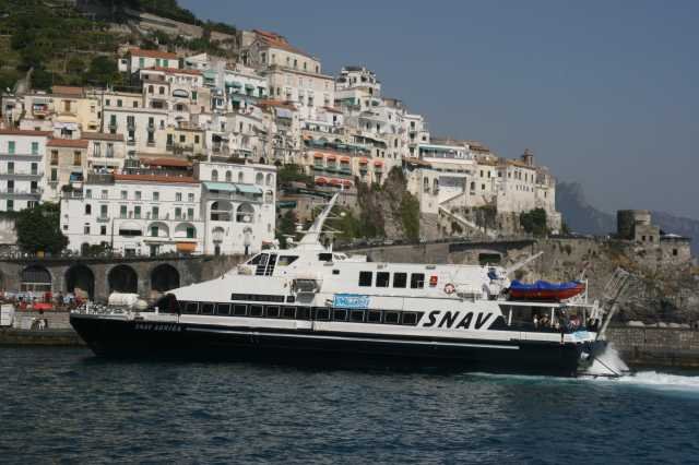  SNAV Aurigia  beim Anlegen in Amalfi; 26.08.2007