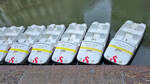 Ein paar Treetboote warten auf besseres Wetter, so gesehen im September 2026 in Utrecht.