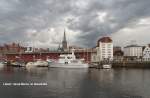 Lbeck Hansa-Marina im Hansahafen, den ganzen Sommer ber liegen hier Gastschiffe aus den Skandinavischen Lndern, aber auch ber Kanle gekommene, niederlndische Boote...Einige Boote sind auch zur