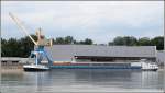 Die 2006 gebaute CATHALIJN (ENI-Nummer 2328143) liegt am 11.08.2008 im Hafen von Neuf-Brisach. Sie ist 109,90 m lang, 11,45 m breit, hat einen Tiefgang von 3,65 m und eine Tonnage von 3258. 