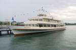 Die MS Helvetia ist das grte Schiff auf dem Zrichsee. Auf ihr finden 1200 Fahrgste platz. Mit ihrem 635 kW Motor von MAN erreicht sie eine Hchstgeschwindigkeit von 27 km/h. Aufgenommen am 01.08.2008