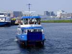 IJ Veer 33 (02329616) darf pro Fahrt auf den Gewässern bei Amsterdam max.120 Personen übersetzen; 110903