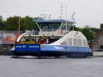 IJveer 55 (02333335;Eichnr_HN12979; max240pers)pendelt im Amsterdamer Hafenbecken; 110904