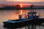 Elbe. Fhrboot Nixe in Strehla.