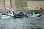 Die Fähre „Liesel“ verkehrt zwischen dem Campingpark Rhein/Mosel gegenüber dem Deutschen Eck und dem Moselanleger am Peter-Altmeier-Ufer in Koblenz.
