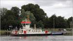 Die 1963 gebaute TILSIT (ENI 05042070) liegt an der Fährstelle Oldenbüttel. Die von der Wasser- und Schifffahrtsverwaltung des Bundes kostenlost betriebene Fähre ist 29,09 m lang und 8,88 m breit. 08.07.2019