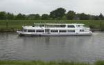 MS AURORA aus Geesthacht fhrt im Elbe Seiten Kanal mit Kurs Scharnebeck zum Schiffshebewerk Lneburg/Scharnebeck...