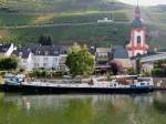 Allure(02202474; L=42M B=6mtr; 238PS; 29Passagiere; Bj.1908) hat in Zell(Mosel) angelegt; 120828