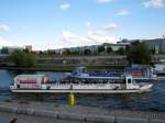 MS Carola am 05.09.2010 auf der Berliner Spree zu Tal Richtung Bln.-Moabit zw. Abzweig z. Humboldthafen u. Moltkebrcke.