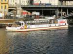 MS Carola ist auch im Januar auf der Spree unterwegs, hier beim Bahnhof Friedrichstrasse am 10.