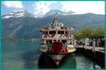 Schweiz-Brienzersee-Brienz. MS  Jungfrau  wartet auf viele Fahrgste, die das herrliche Maiwetter auf dem See geniessen mchten. 6.5.2008