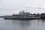 Fahrgastschiff KARLSRUHE im Hafen Konstanz / gesehen in Konstanz (Landkreis Konstanz/Deutschland), 25.02.2020