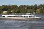 Fahrgstschiff L�NEBURGER HEIDE (ENI 04306440); Datum: 26.04.2026; Aufnahmeort: Elbe/Hafen Hamburg, Deutschland.