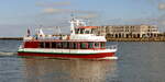 Das 24m lange Fahrgastschiff MARKGRAFENHEIDE am 06.10.21 in Rostock