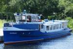 Das Fahrgastschiff Hamburg, die ehemaligen Staats- und Senatsbarkasse von Hamburg, liegt am 06.08.09 in Stolpe an der Peene.