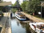 Fahrgastschiffe im Landwehrkanal, Schleuse,  Sommer 2008