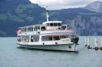 Bereits 1970 wurde die MS Gotthard von der SGV-Werft in Luzern gebaut und und zu letzt im Jahre 2006 renoviert. Das 58,36 Meter lang, 11,27 Meter breite und 234 Tonnen schwere Schiff wird von einem 1200 PS Dieselmotor angetrieben. Aufgenommen am 13.08.2008