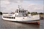Die ber 100-jhrige STUBNITZ fhrt als Ausflugsschiff auf dem Ryck von Greifswald ber Wieck in den Bodden und zurck. Aufnahmedatum: 28.08.2005