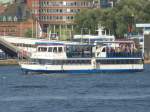 Am 30.08.2014 fuhr das Personenschiff Viktoria auf der Elbe.
