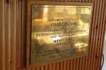 Herstellerschild der DDSG  Vindobona  (Baujahr 1979 - ÖSWAG / Linz - Fabriknummer 1268 - Heimathafen Wien) ENI 30000106. Bild vom 06.August 2025.