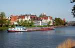 GMS ESPOIR ENI 04801970, durchfhrt hier den Lbecker Klughafen mit Kurs Lehmannkai 3...